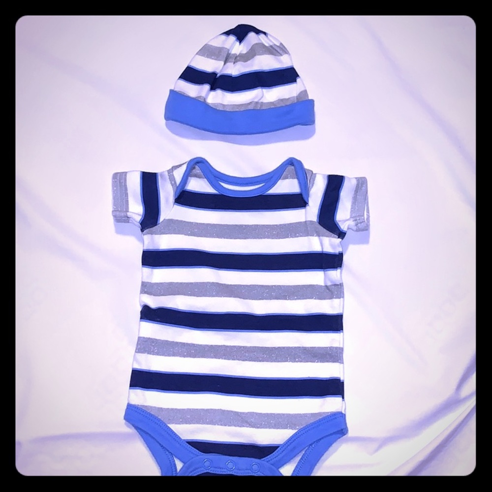 (2 for $12) 0-3m Baby Set-EUC